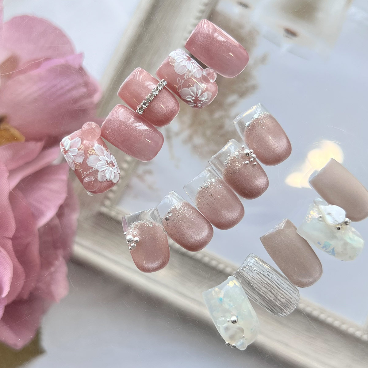 ella BY SHINYGEL nova：シルキーマグ　MG11　ポリッシュ型マグネットカラー／日本製マグネットパウダー使用★（エラバイシャイニージェルノヴァ）［UVLED対応○］ $