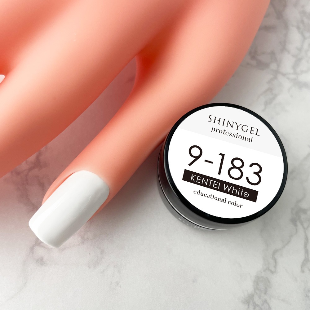 SHINYGEL Professional：カラージェル 9-183／ケンテイホワイト 4g （シャイニージェルプロフェッショナル）［UV／LED対応○］（JNA検定対応） $