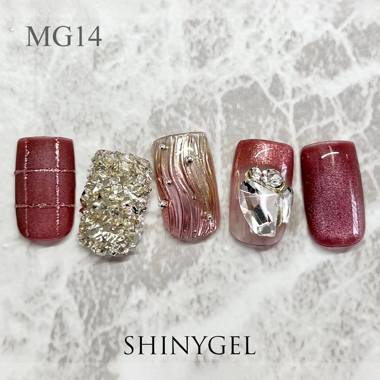 ella BY SHINYGEL nova：リッチマグ　MG14　ポリッシュ型マグネットカラー／日本製マグネットパウダー使用★（エラバイシャイニージェルノヴァ）［UVLED対応○］ $