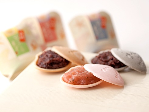 七宝焼 【白い馬】2枚 七宝焼 【白い馬】2枚 工芸品