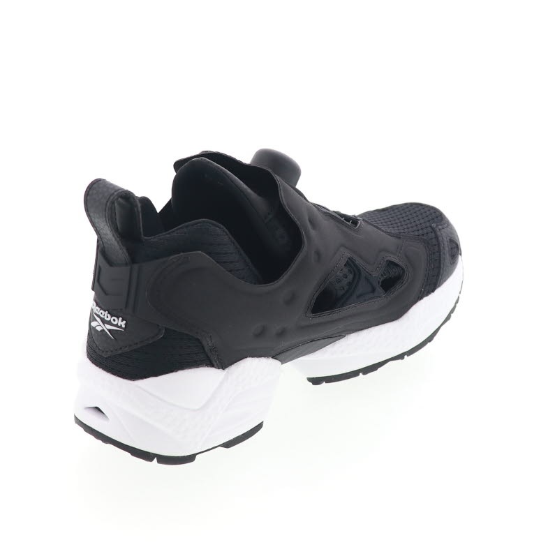 リーボック インスタポンプフューリー 95 レディース メンズ スニーカー スリッポン REEBOK INSTAPUMP FURY 95 100008357 コアブラック 人気 黒