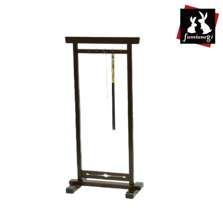 文兎　DU180-115　筆掛黒檀製鳥居型小　　22.5×12×45.6mm