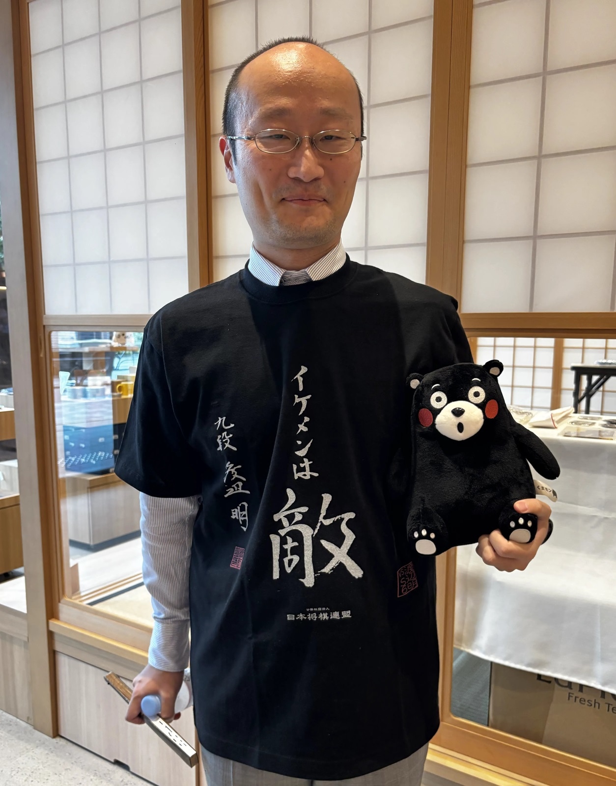 イケメンは敵」Tシャツ（黒）【前面 or 背面プリント】渡辺明九段 vs