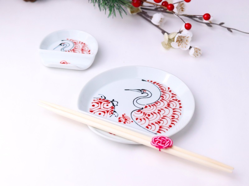 波佐見焼 半月箸置き皿 大 鶴亀 赤