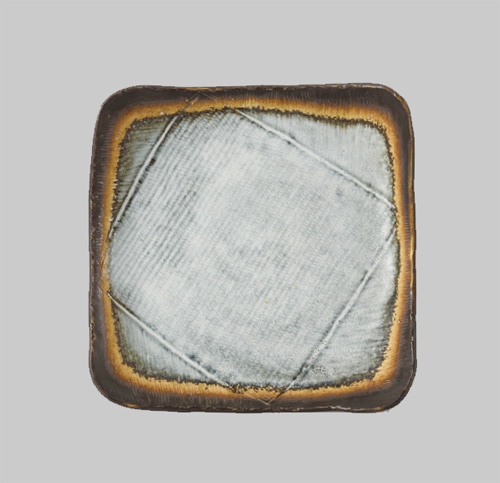 霞（かすみ）正角盛皿２３.５cm