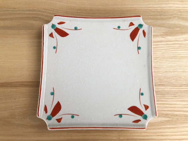 【淡雪赤絵　すみ切前菜皿　ﾕ192-078】