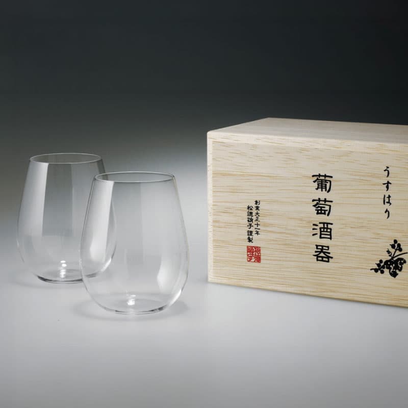 松徳硝子 うすはり 葡萄酒器 ボルドー 木箱入（２個組）330cc 厚さ0.9mm 手吹き ステムレスワイングラス 江戸硝子 ギフト・結婚祝い・還暦祝い