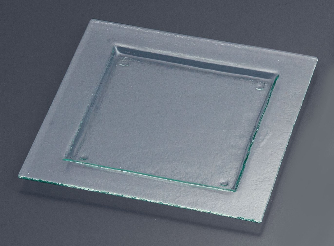 タイガーグラス 32cmスクエアプレート・」クリアー