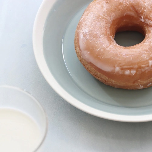 yumiko iihoshi porcelain × 木村硝子店|皿 dishes 180プレート(ピスタチオグリーン) 丸皿 おしゃれ 電子レンジ 食洗機対応