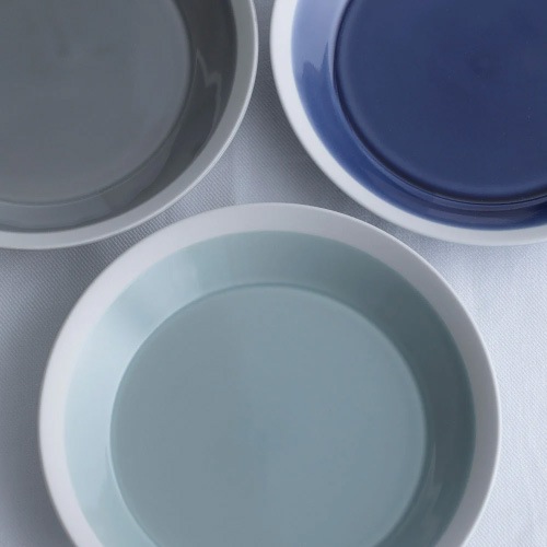 yumiko iihoshi porcelain × 木村硝子店|皿 dishes 180プレート(ピスタチオグリーン) 丸皿 おしゃれ 電子レンジ 食洗機対応