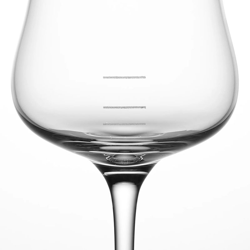GLASSBACCA|SAKE TASTING GLASS メモリ入-これからの日本酒の基準をつくるグラス