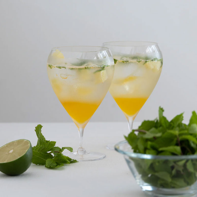 木村硝子店|ワイングラス バンビ 14ozワイン 420cc ハンドメイド 高級感 かわいい 冷酒 果実酒 日本酒