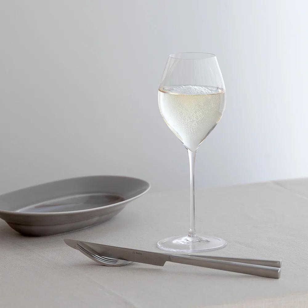 木村硝子店(Kimura Glass)オリーブ 8ozスパークリング 250cc|極薄ハンドメイドが生む繊細な口当たり 業務用から日常使いまで幅広く活躍 画像2