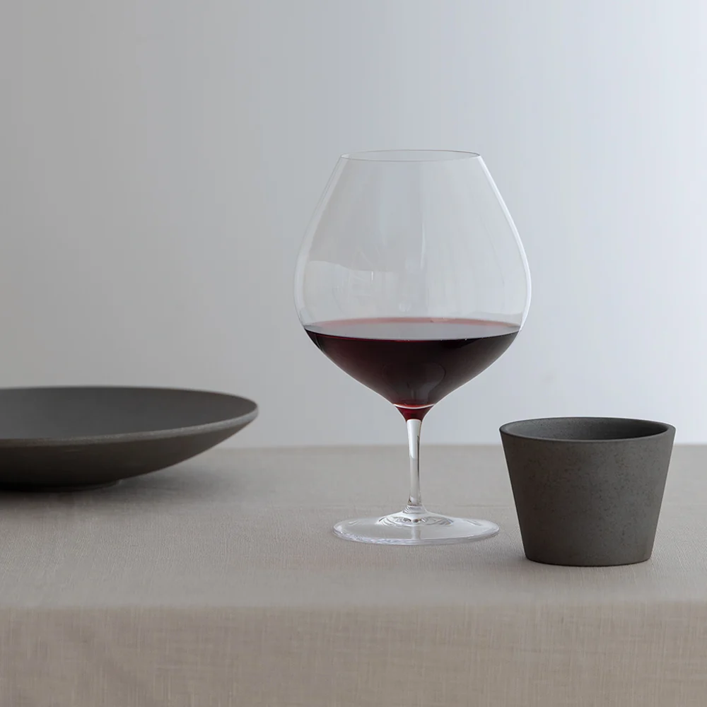 木村硝子店（Kimura Glass）オリーブ 24ozブルゴーニュ 770cc｜極薄ハンドメイドが生む繊細な口当たり　業務用から日常使いまで幅広く活躍 画像2