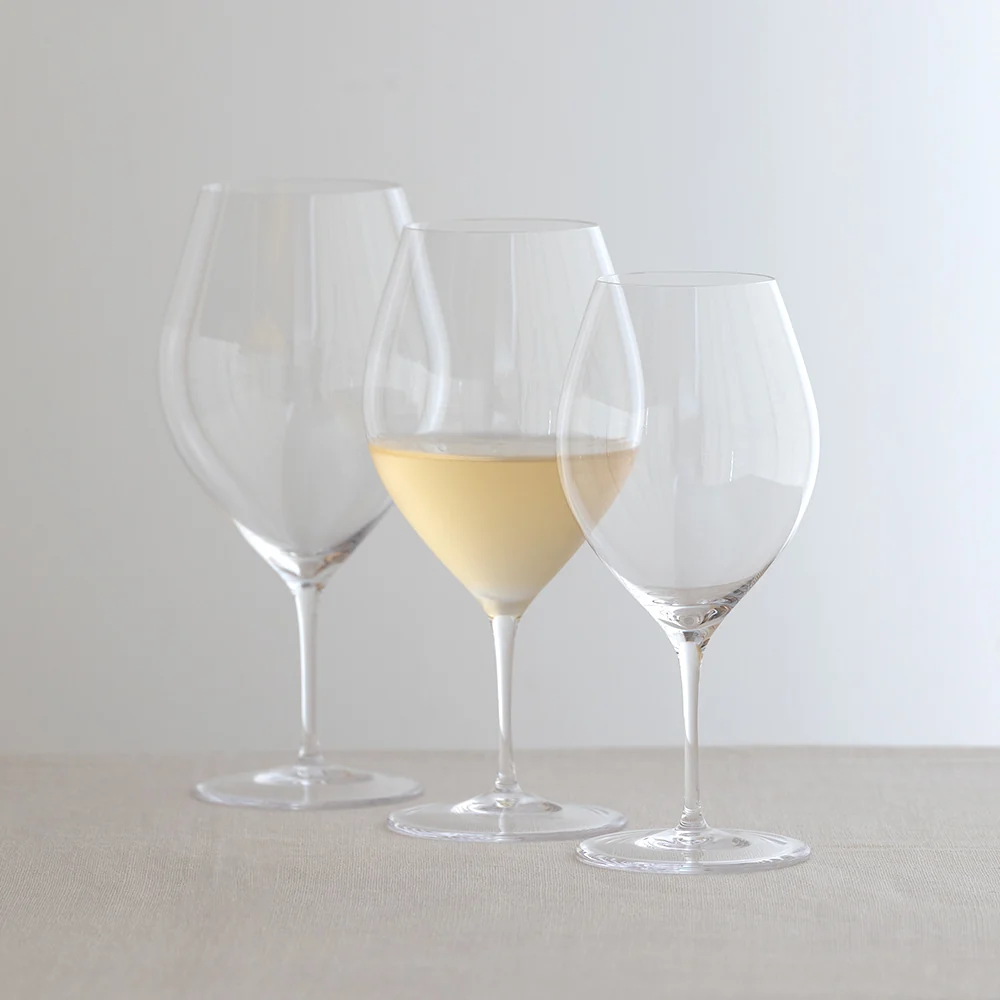 木村硝子店(Kimura Glass)オリーブ 18ozワイン 550cc|極薄ハンドメイドが生む繊細な口当たり 業務用から日常使いまで幅広く活躍