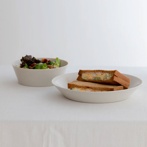 yumiko iihoshi porcelain × 木村硝子店｜皿 dishes 230 plate (ivory) アイボリー 丸皿 おしゃれ 電子レンジ 食洗機対応