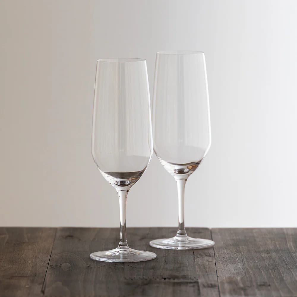 木村硝子店（Kimura Glass）sen champagne glass 200cc｜柴田文江デザインが生む、日常に馴染む低めのステム　業務用から日常使いまで幅広く活躍