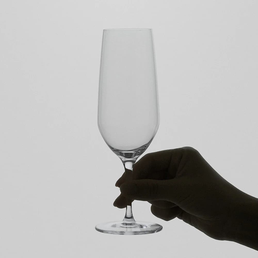 木村硝子店（Kimura Glass）sen champagne glass 200cc｜柴田文江デザインが生む、日常に馴染む低めのステム　業務用から日常使いまで幅広く活躍