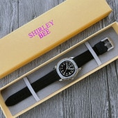 819 Ȣդ   SHIRLEY BEE 鴶 ӻ ֥å