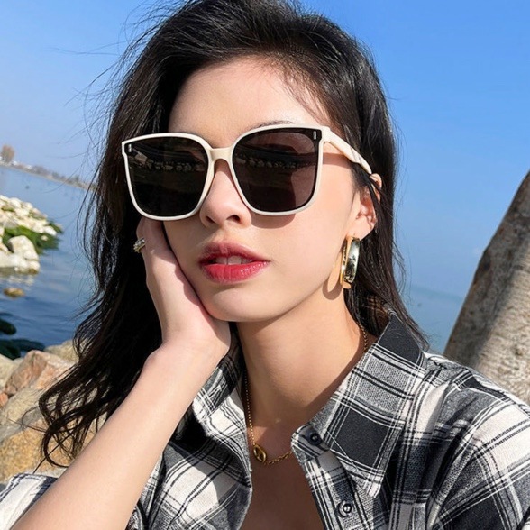 T138   ڹ ȥɴ UV400 ݡĥ󥰥饹