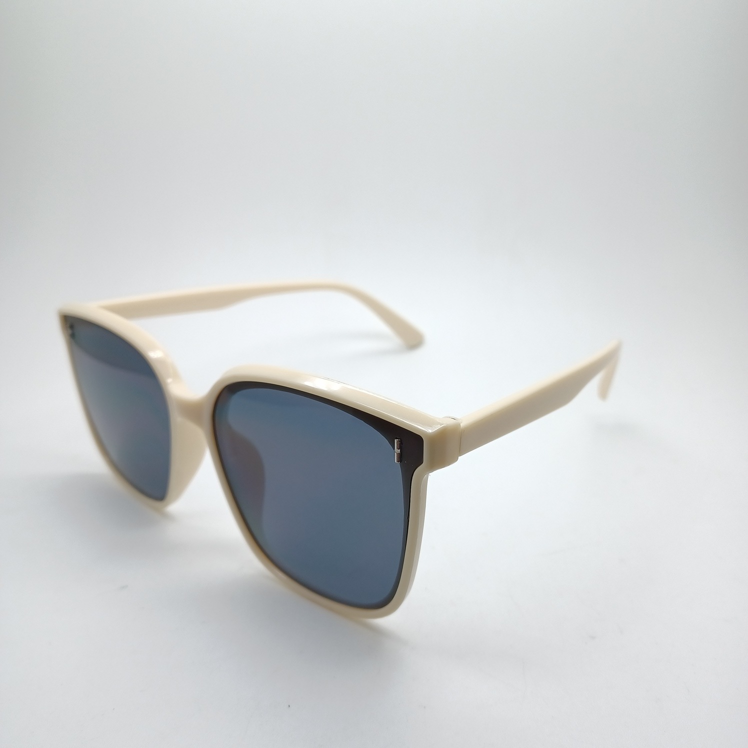 T138   ڹ ȥɴ UV400 ݡĥ󥰥饹