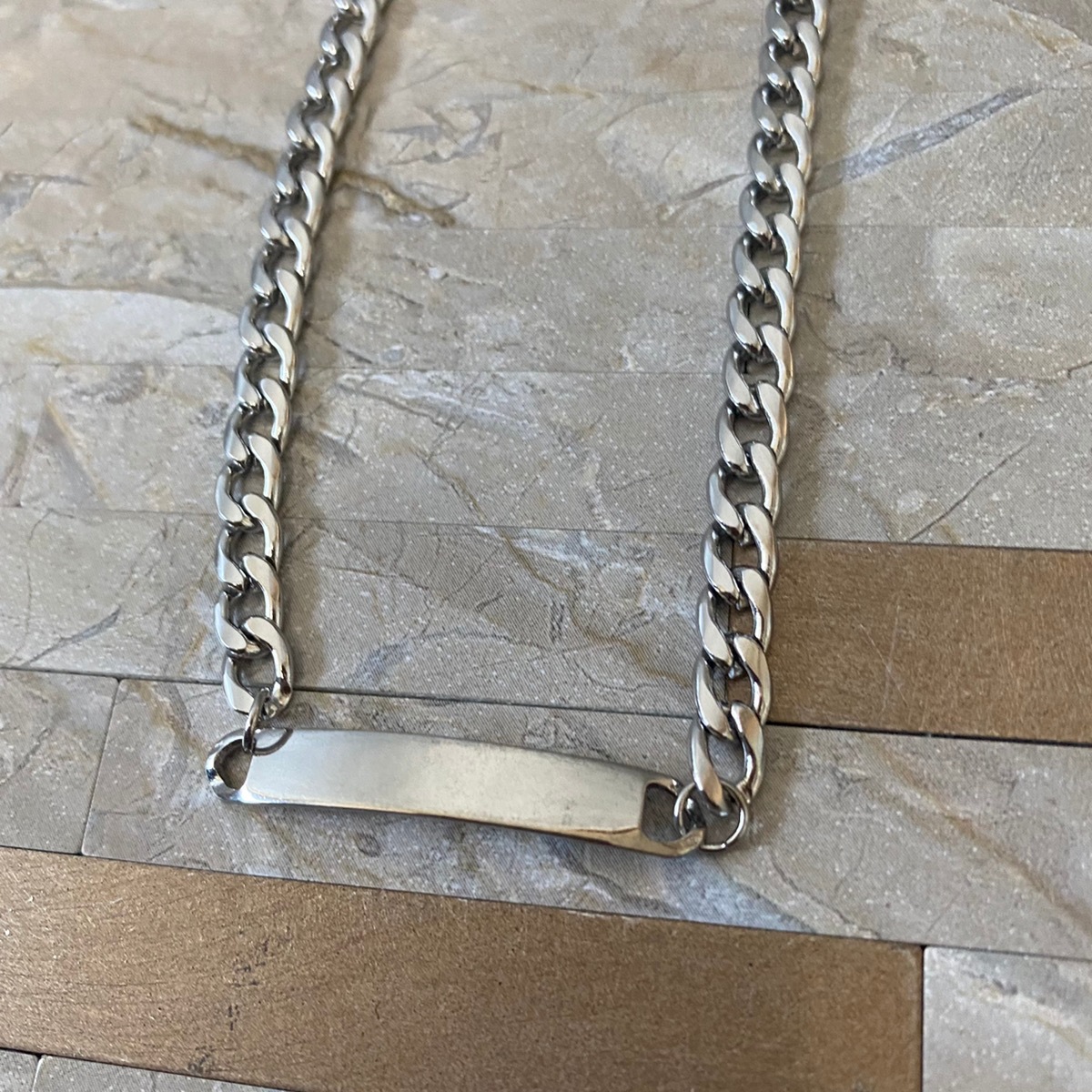 124���ʡ���͵����ץ졼�� �ͥå��쥹������С������ ��ǥ�����