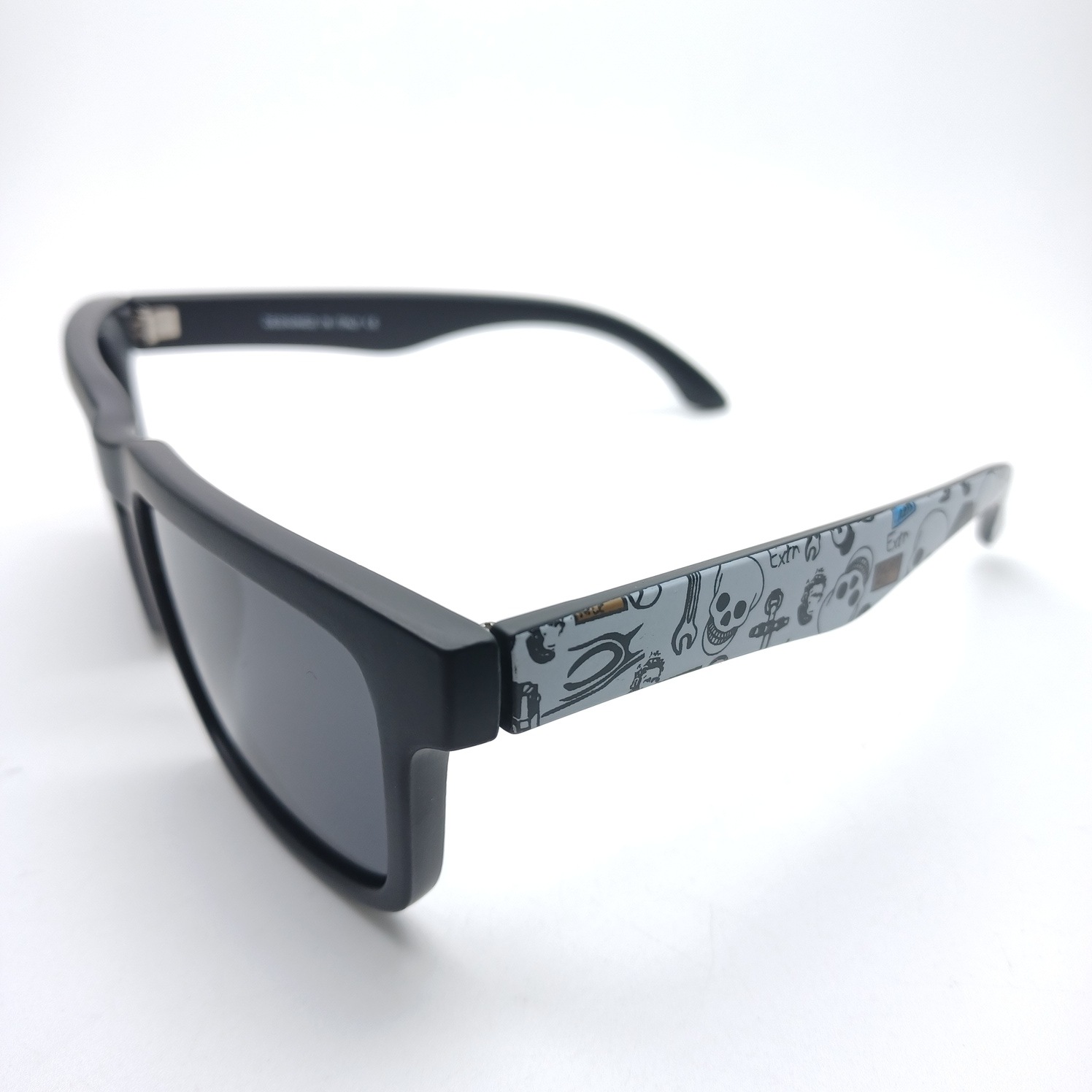 T062 ���� �������� KDEAM UV400 �֥�å� ��� ���ݡ��ĥ��󥰥饹