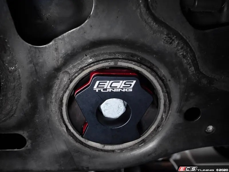 MQB ドッグボーンマウントインサート | すべての商品 | | ECS TUNING