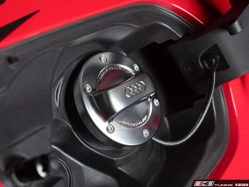 Audi 純正 アルミルック フィラーキャップ | エクステリア
