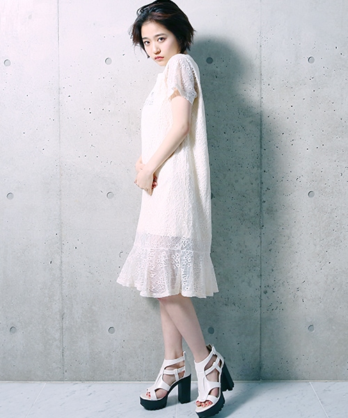 スリーブレースワンピース