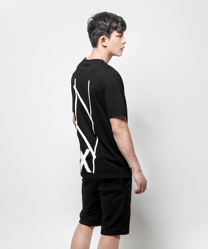 BIG LINE T-SHIRT