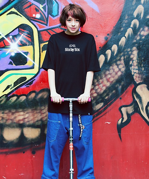 FRONT LOGO T-SHIRT