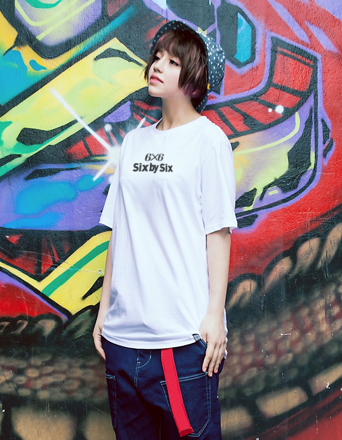 FRONT LOGO T-SHIRT
