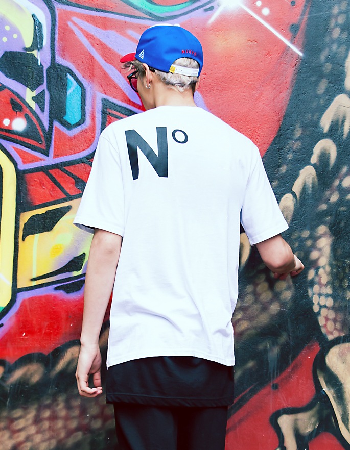 FRONT LOGO T-SHIRT