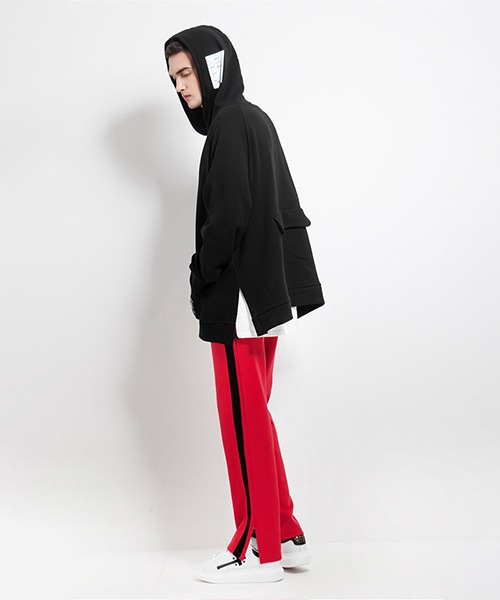 REVERSE HOODIE