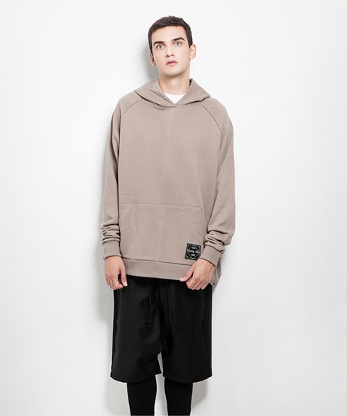 REVERSE HOODIE