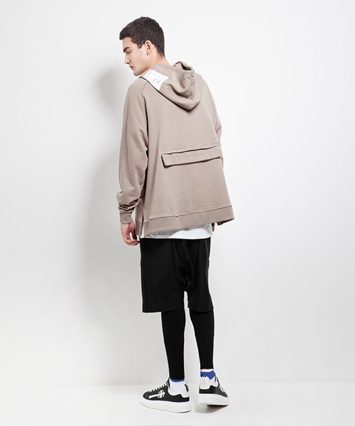 REVERSE HOODIE
