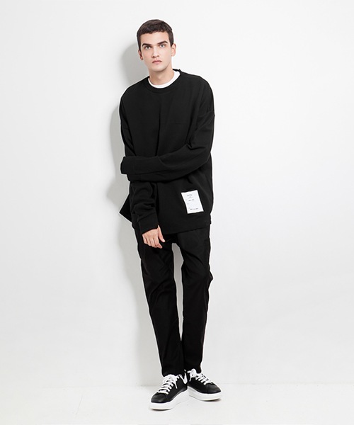 ZIP ASYMMETRIC SWEATSHIRT