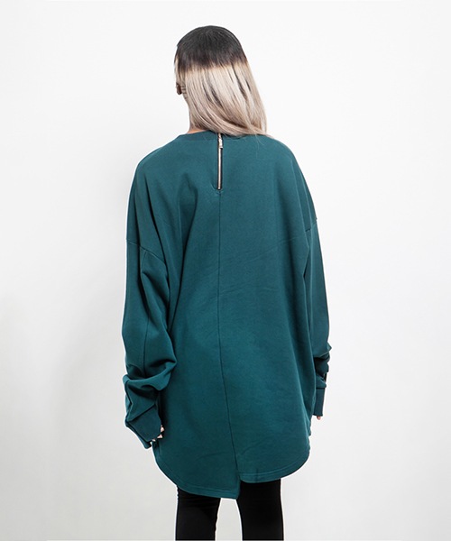 ZIP ASYMMETRIC SWEATSHIRT