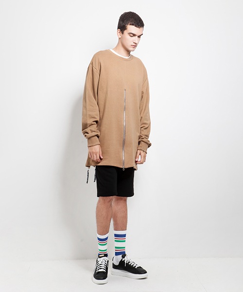ZIP SWEATSHIRT