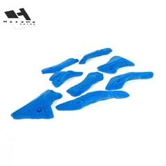 Hazama holds Dens -  crimps