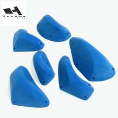 Hazama holds Juniversalist - finger jugs