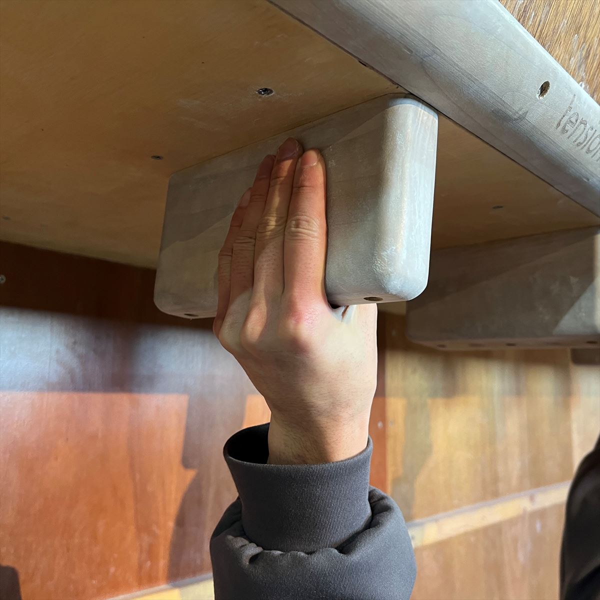RUSTAM CLIMBING Pinch Angled