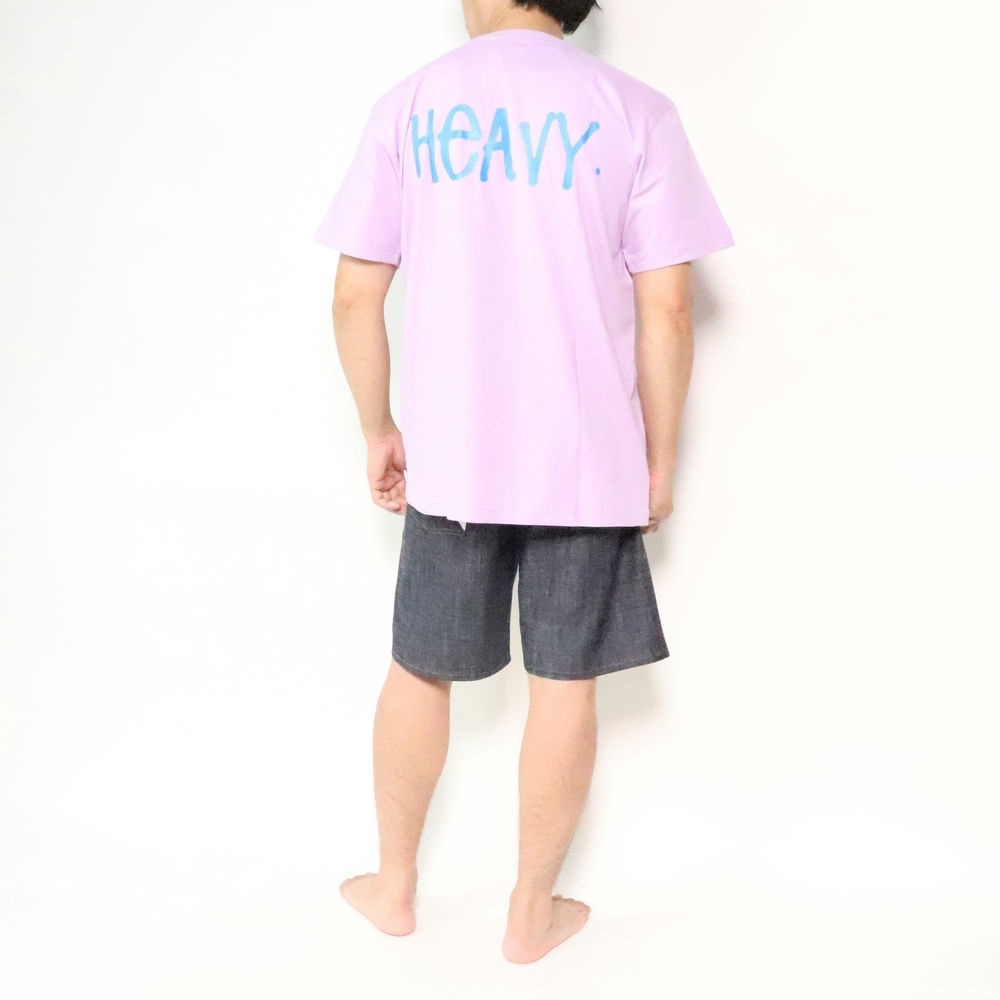 heavy. إ street tee