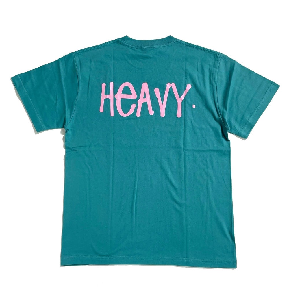 heavy. إ street tee