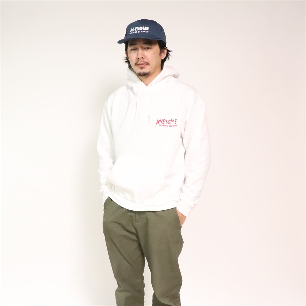 AWESOME MASTERS HOODIE GOLD