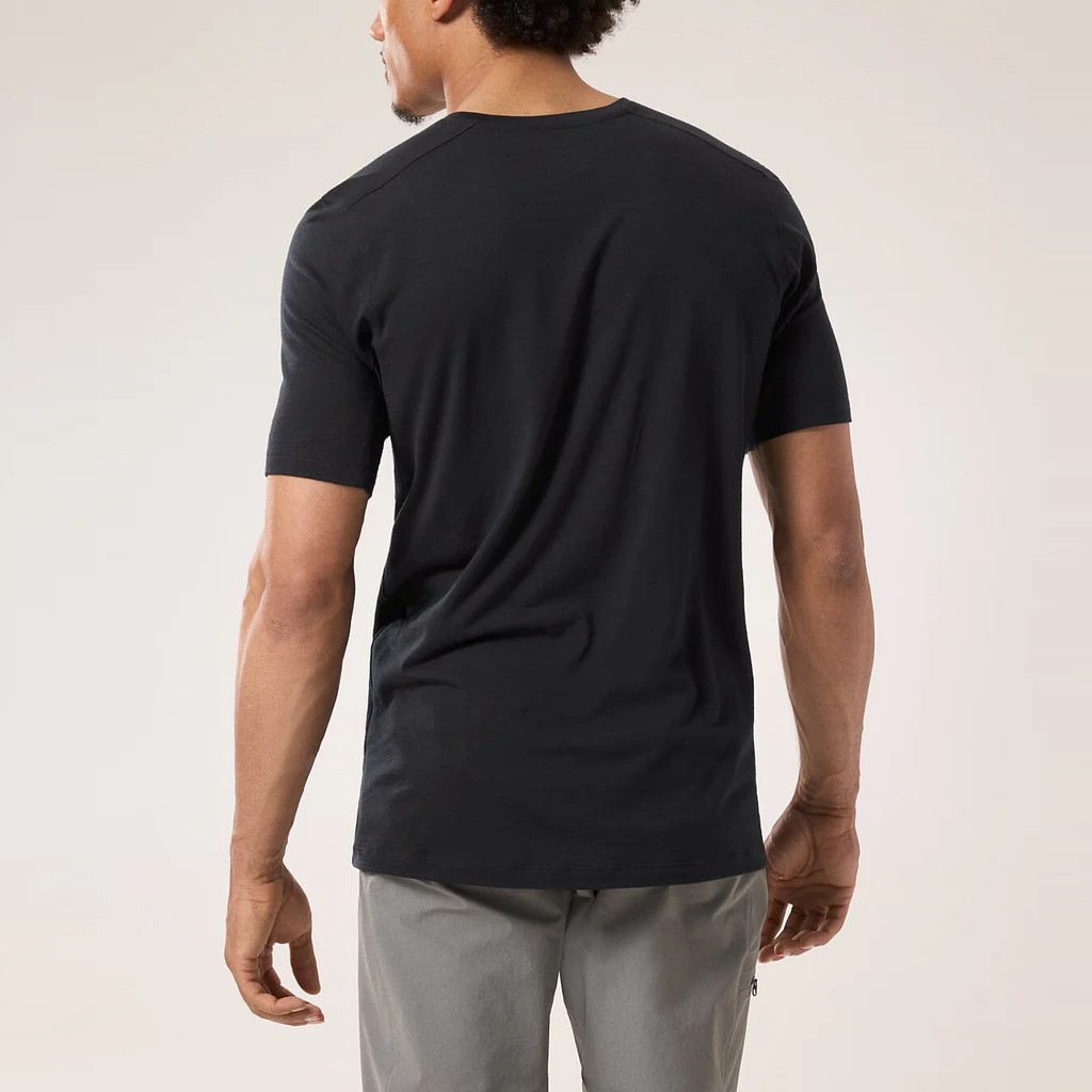 �������ƥꥯ�� M's �����˥� ���Υ����� ��������� ���� ���硼�ȥ��꡼�� Ionia Merino Wool Arc'Word Logo SS Black