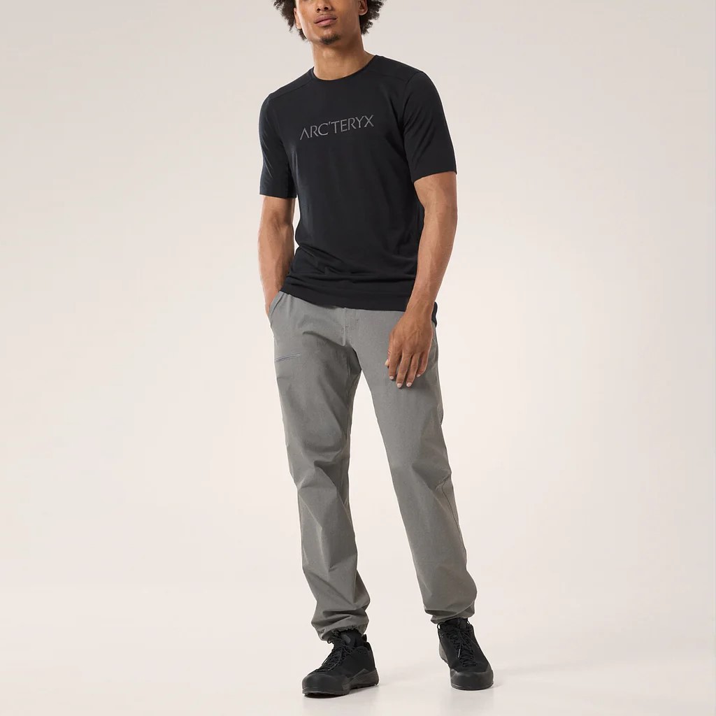 �������ƥꥯ�� M's �����˥� ���Υ����� ��������� ���� ���硼�ȥ��꡼�� Ionia Merino Wool Arc'Word Logo SS Black