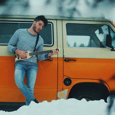 TRAVELER GUITAR ȥ٥顼 Ultra-Light Acousticʼȯʡ