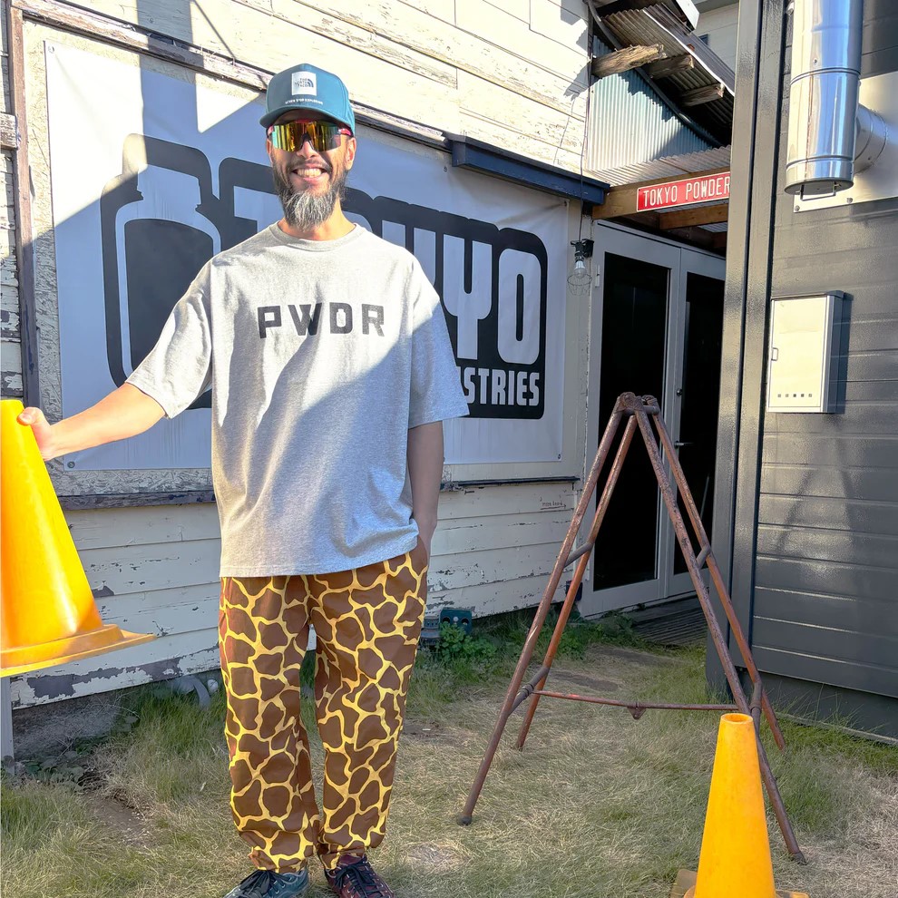 ���ʴ�� NEW PWDR TEE